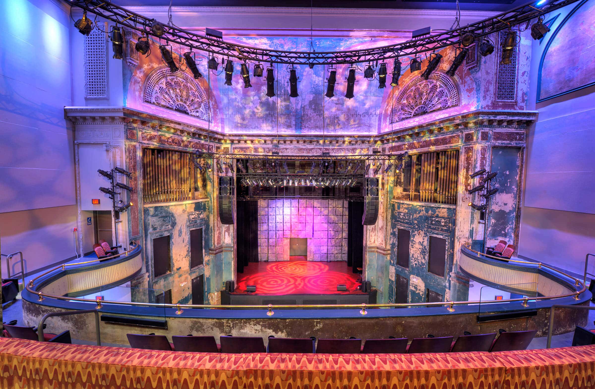 The Queen reconstruction